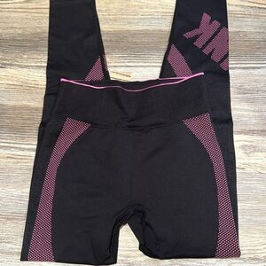 PINK Seamless Leggings